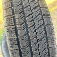 155/65R14 スタッドレス BS VRX2 23年製バリ山2本の画像