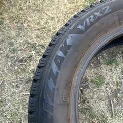 155/65R14 スタッドレス BS VRX2 23年製バリ山2本の画像