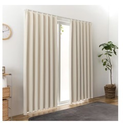 【美品】ニトリ　遮光1級・遮熱カーテン（無地・アイボリー）150×190×2の画像