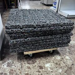 9枚セット ジムマット 50cm×50cm 厚さ2cm  トレーニング エクササイズ 筋トレ 札幌 東区の画像