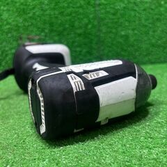 マキタ(makita) TD138DZW コードレスインパクトドライバー【船橋馬込店】【店頭取引限定】【中古】管理番号：ITG9ESOZSGS9の画像