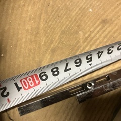 ロイヤル　棚柱（チャンネルサポート）と棚受け（ブラケット）を1セットで‼️の画像