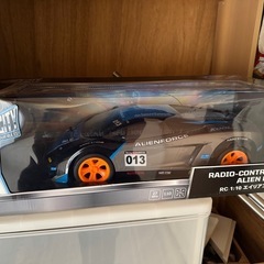 車おもちゃの画像