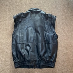 値下げ　柔らかい本革のツーウェイ革ジャン(Lサイズ)の画像