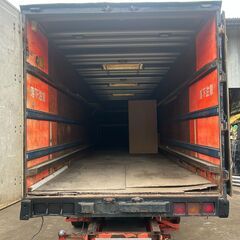 6.4坪/外寸長さ965cm、大型コンテナ、明かり取り、棚付き、DIY改造ベースに最適 ★ガレージ.作業場事務所.倉庫.ワークスペース ★福岡の画像