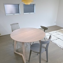 Ingenfinity SAMI - サミ　ラウンドダイニングテーブル　直径1mの画像