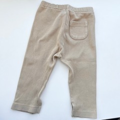 ユニクロベビー　80 ズボン　の画像