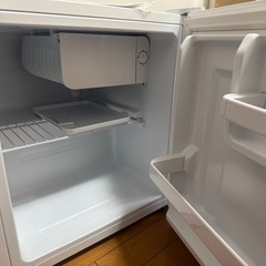 小型家庭用冷蔵庫の画像