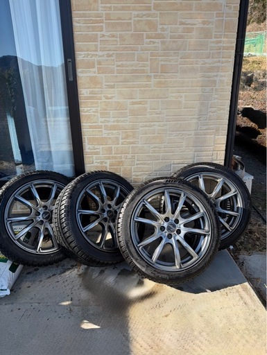 スタッドレスタイヤ 215/45R17 4本セット