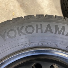 中古スタッドレスタイヤ　15インチ　2022年製造　　カングーの画像