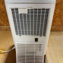 L1005 VERSOS ベルソス コンプレッサー式除湿機 2020年製 キャスター付きの画像