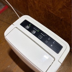 L1005 VERSOS ベルソス コンプレッサー式除湿機 2020年製 キャスター付きの画像