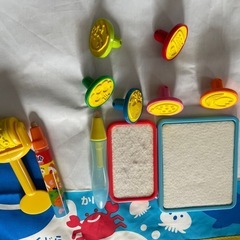 水で描くお絵描きマット＆ペン・スタンプセットの画像