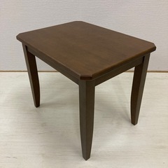 サイドテーブル　机　リビングテーブルの画像