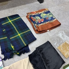 ファッション小物まとめ売りの画像