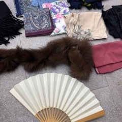 ファッション小物まとめ売りの画像