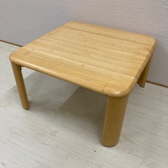 折りたたみテーブル　リビングテーブル　机の画像