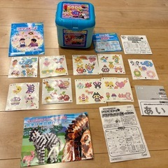 アクアビーズ アクアグラッティステーブル　ビーズ４７種類以上の画像