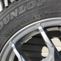 スタッドレスタイヤ　アルミホイールの画像