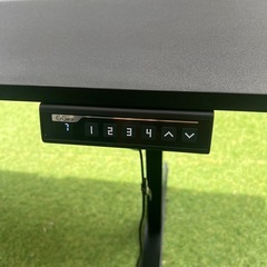 電動昇降デスク　ErGear 電動昇降式　デスク 160×70×72-118cmの画像