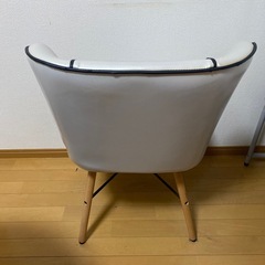 椅子　1脚の画像