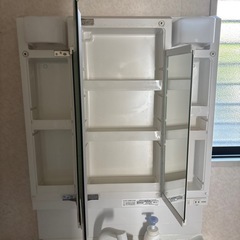 TOTO 洗面台　急いでます　12/16までにの画像