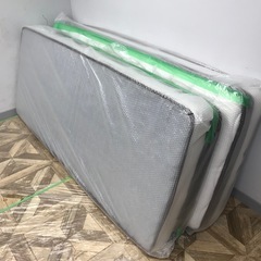 【成約済/ありがとうございます】ほぼ未使用2個セット！ポケットコイルのセミシングルマットレスの画像