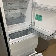 🐶「ジモティ見た」でドリンクプレゼント中‼🐶 【中古】ハイアール　JR-CV29C　冷蔵庫　286L　2024年製の画像
