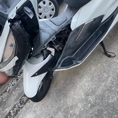 pcx81の外装🏍️をお譲り頂きたいです🙇‍♀️