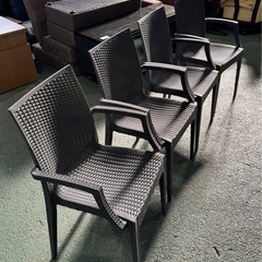　　⭐️お買得品⭐️　①ガーデンチェアー4点セットの画像
