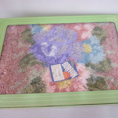 ☆ボントン　ラグ　マット　敷物　アクリル100％　滑りにくい　花柄　レトロ　50×80　hの画像