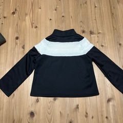 冬物レディース洋服4点の画像