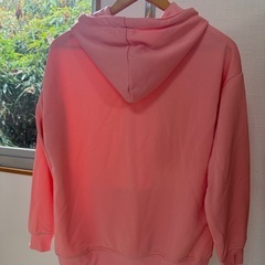 【新品】サイズM  パーカー キッズ パーカー 女の子の画像