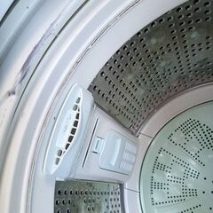 【B472】日立　Beat Wash　洗濯機　8キロ　2016年製　動作確認OK　汚れ有り　給水ホース付きの画像