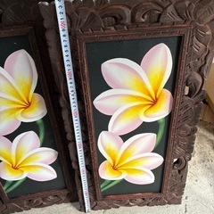 木枠のプルメリアの絵①の画像