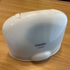 TOSHIBA コードレス　スチーム　アイロンの画像