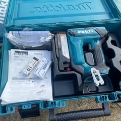 マキタ18vピンタッカ
　　の画像