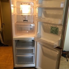 三菱製冷蔵庫の画像