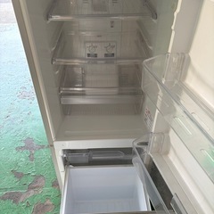 三菱 冷蔵庫 2011年製の画像