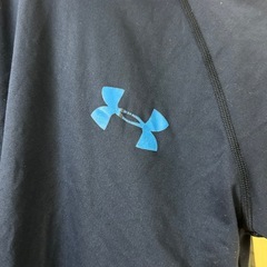 アンダーアーマースポーツ服の画像