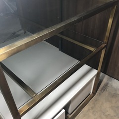 定価11万以上！ディスプレイに⭕️トロッコ引き出し付きの店舗什器の画像