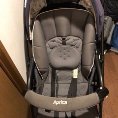 アップリカ　ネイビー　ベビーカーの画像
