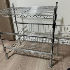 スチールラックの画像
