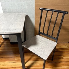 【終了】RASIK ダイニングテーブルセット 2人用 3点セットの画像