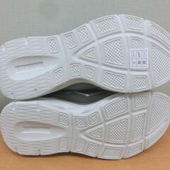 ③新品 スケッチャーズ/SKECHERS スニーカー ハンズフリー 23.5 ウィメンズ グレー 179341-GRY 箱付 札幌 西野店の画像