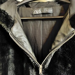 超美品！ZARAフェイクファー コートの画像