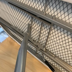 【高さ調節可能アイロン台】クリーニング済み【管理番号11112】大の画像