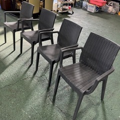 ⭐️お買い得品⭐️②ガーデンチェアー4点セットの画像