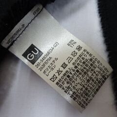 ( E-108 )GU ジーユー スタイルヒートストール ブラック 黒 マフラー 261-348368 中古の画像