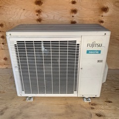 FUJITSUエアコン　6畳用 美品　リモコン付き　2017年製の画像